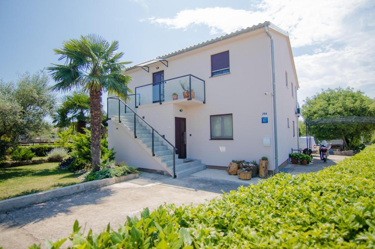 Apartments Aki Malinska Dış mekan fotoğraf