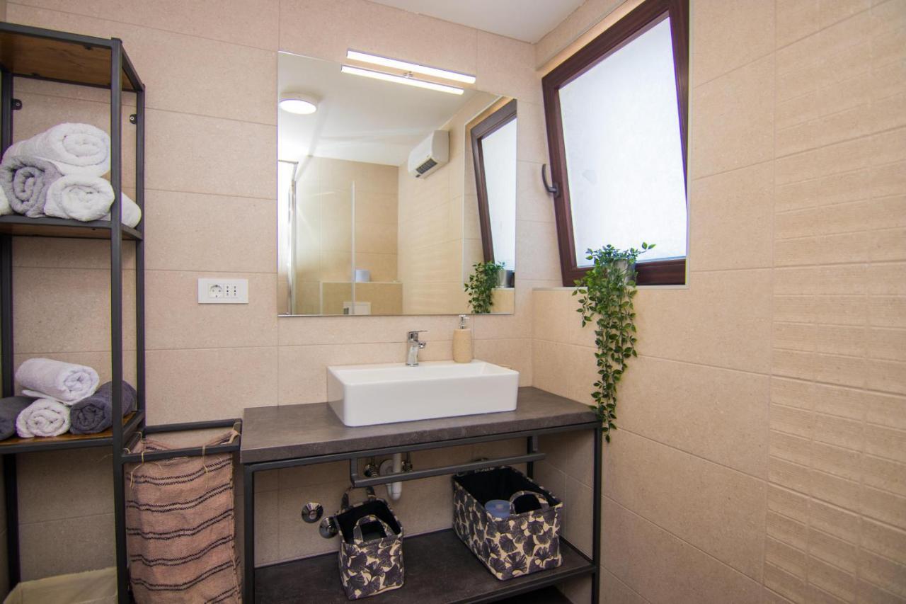 Apartments Aki Malinska Dış mekan fotoğraf