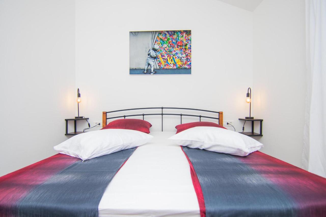 Apartments Aki Malinska Dış mekan fotoğraf