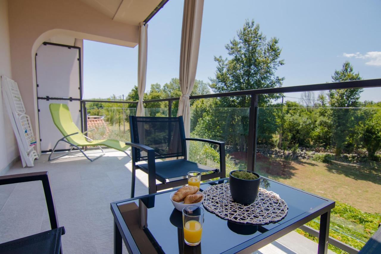 Apartments Aki Malinska Dış mekan fotoğraf